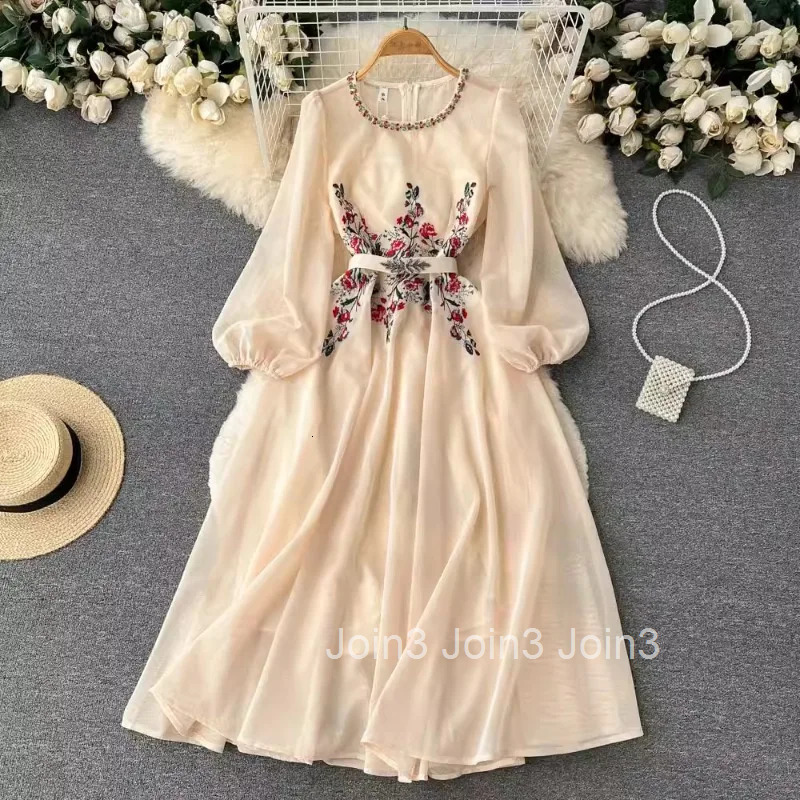 2025 Vestidos De Mujer Embroidery Maxi Dress Women Clothing O-neck Beading Slim Waist Robe Femme Chic Vintage Summer Dresses