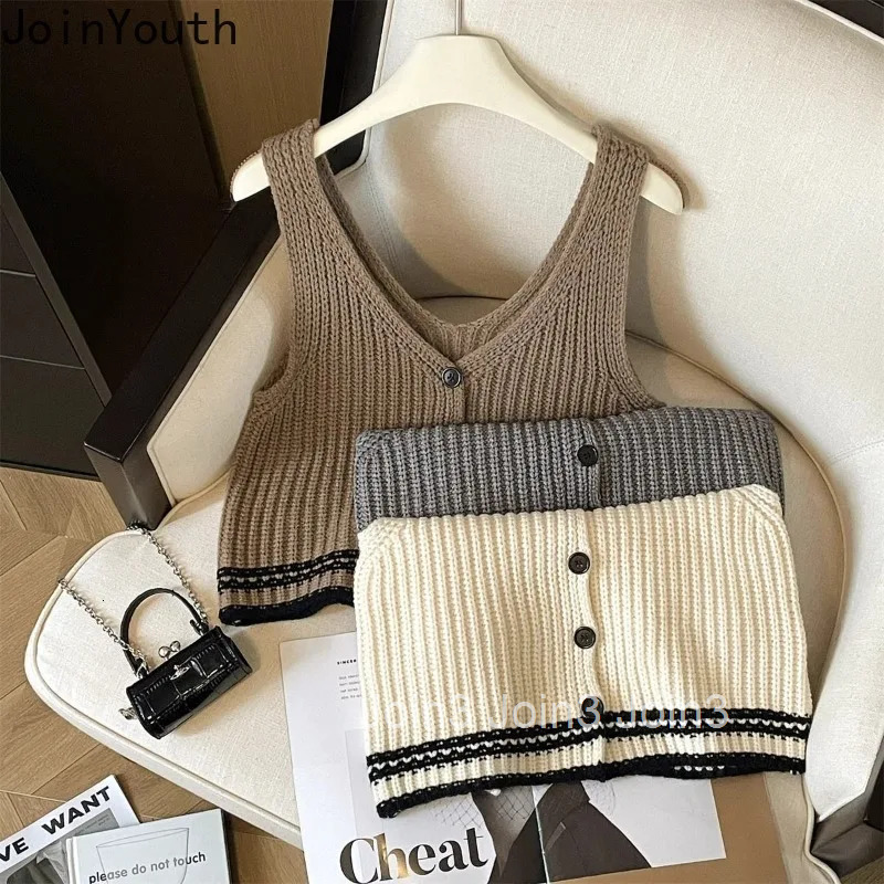 Knitted Tank Womens Clothing V-neck Single Breasted Sleeveless Waistcoat Cropped Tops Ropa Mujer Slim Fit Fashion Summer Vest