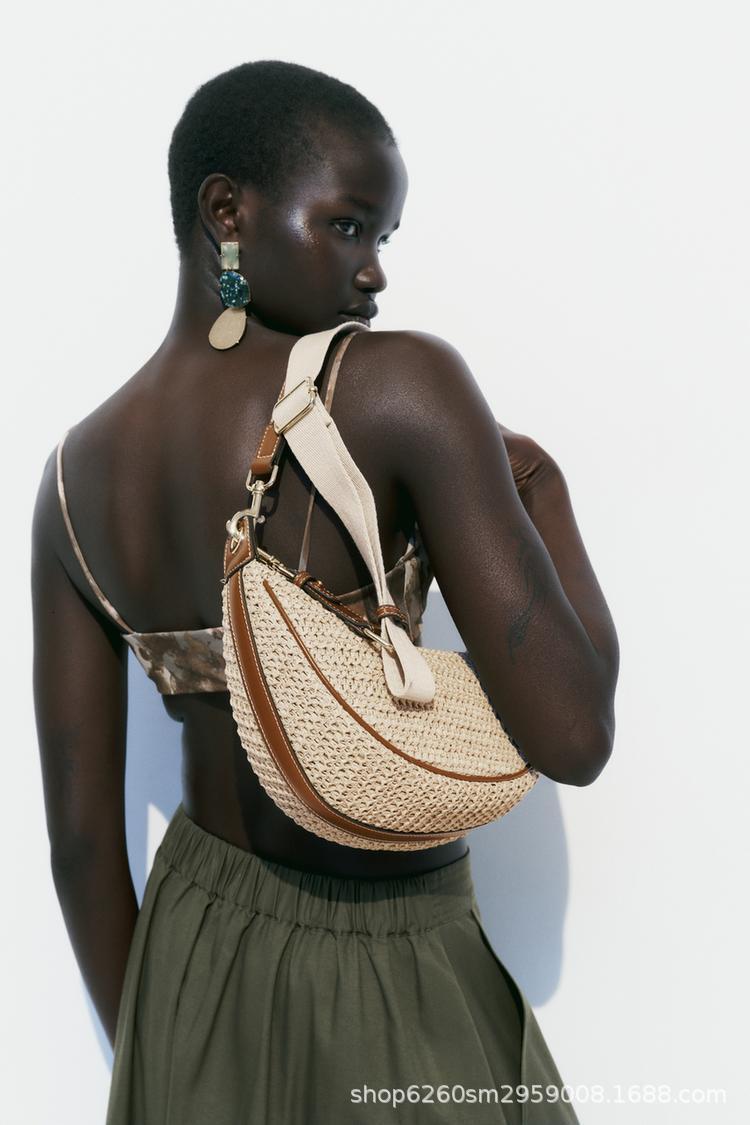 Free Shipping Designer Bag Luxury Bag 2025 Spring/summer New Woven Women's Bag Casual Handbag Tote Crossbody Bag Large Capacity Fashion Shoulder 