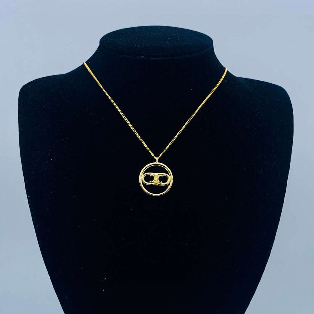 cel New Arc de Triomphe Dia Necklace, Cel Letter Versatile Choker, Brass Jewelry for Women 8a30