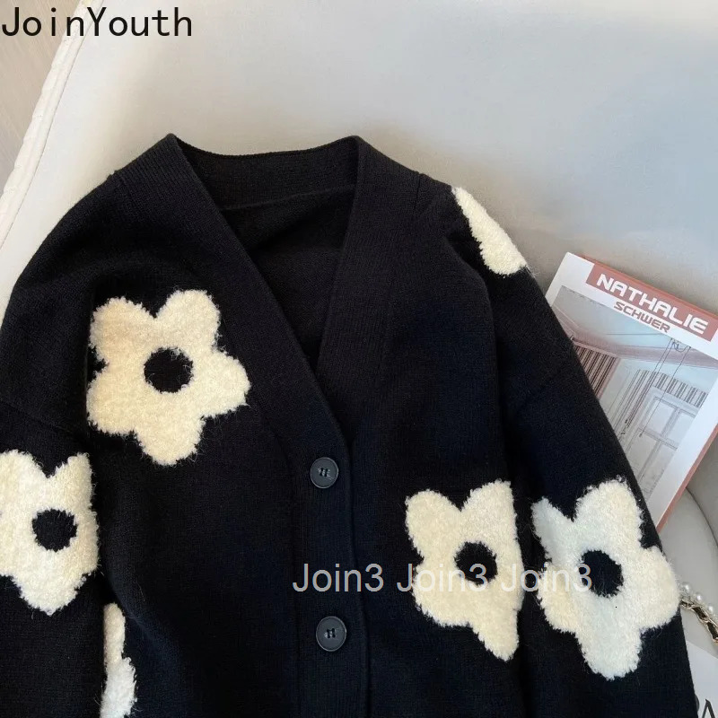 Floral Embroidery Cardigan Coat Winter Women Clothing Pull Femme V-neck Loose Knitted Sweater Tops Vintage Korean Sueter Mujer