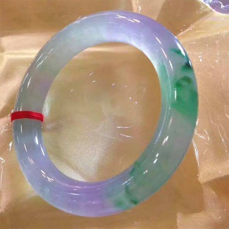 Natural Chinese Green Jade Bracelet Charm Fashion Jadeite Jewelry Accessories Hand Carved Women Lucky Amulet Gift250616