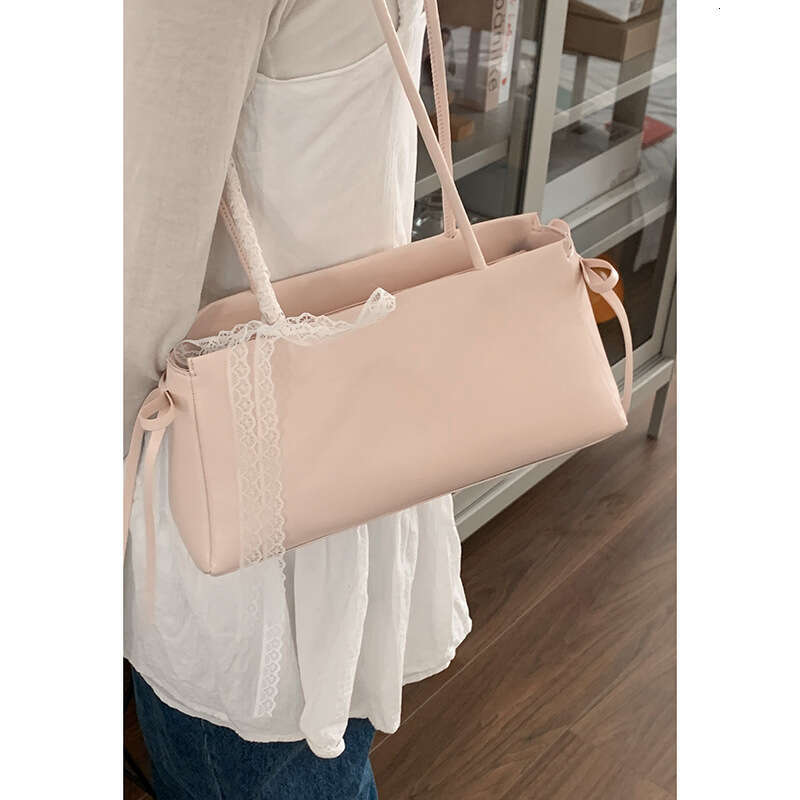 designer bag Unique Designer Underarm 2025 Spring New Single Shoulder Commuter Bag Versatile Women's Handbag