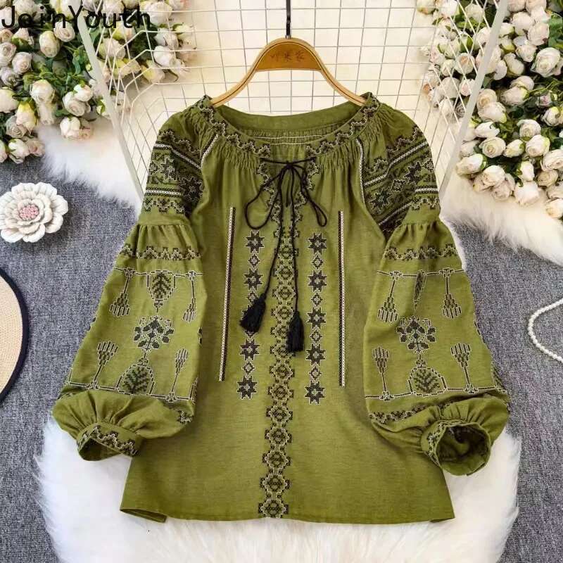 Blouse for Women 2025 Camisas De Mujer O-neck Lantern Sleeve Loose Shirts Vintage Tops Female Chic Embroidery Summer Blouses
