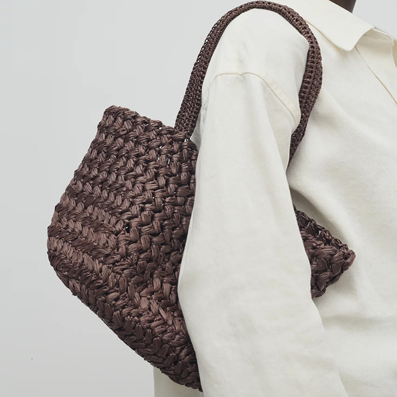 Free shipping designer bag 2025 New Simple Commuter Versatile Straw Bag Fashion Fresh Handbag Crossbody Women Bag Factory Direct Supply