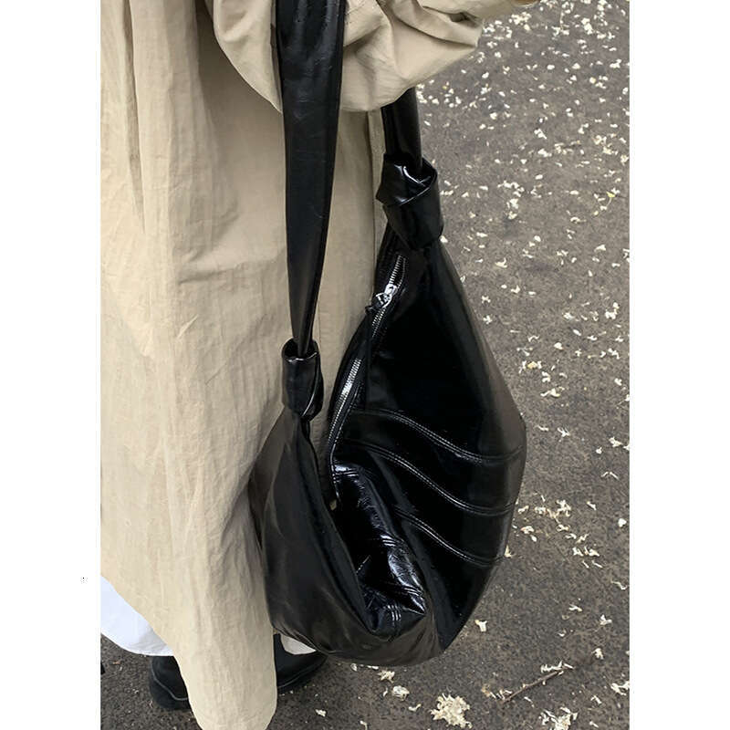 Crossbody for Women, Niche designer bag High-End Underarm 2024 New Large Capacity Dumpling Bag, Soft Shoulder Bag