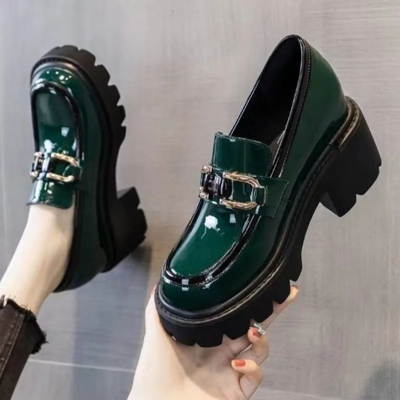 Women Derby Shoes Autumn Slip on Casual Sports Loafers Fur Clogs Thick Sole Shallow Mouth Round Toe British Style 250612