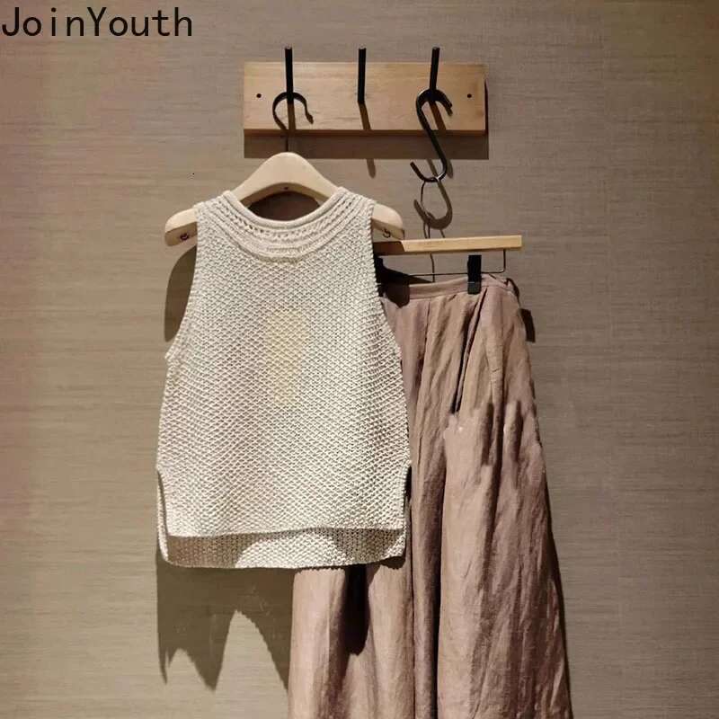 Fashion Crop Top Women Clothing Sleeveless O-neck Summer Tanks 2025 Ropa Mujer Casual Korean Camis Loose Hollow Out Knit Vest