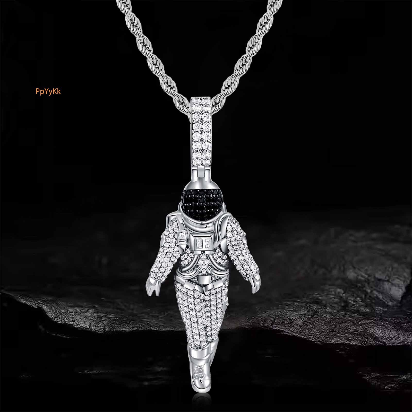 Luxury Moissanite Spaceman Hip Hop Full Iced Out Niche Personalized Light Luxury Premium Statement Pendant Necklace Pass the diamond tester