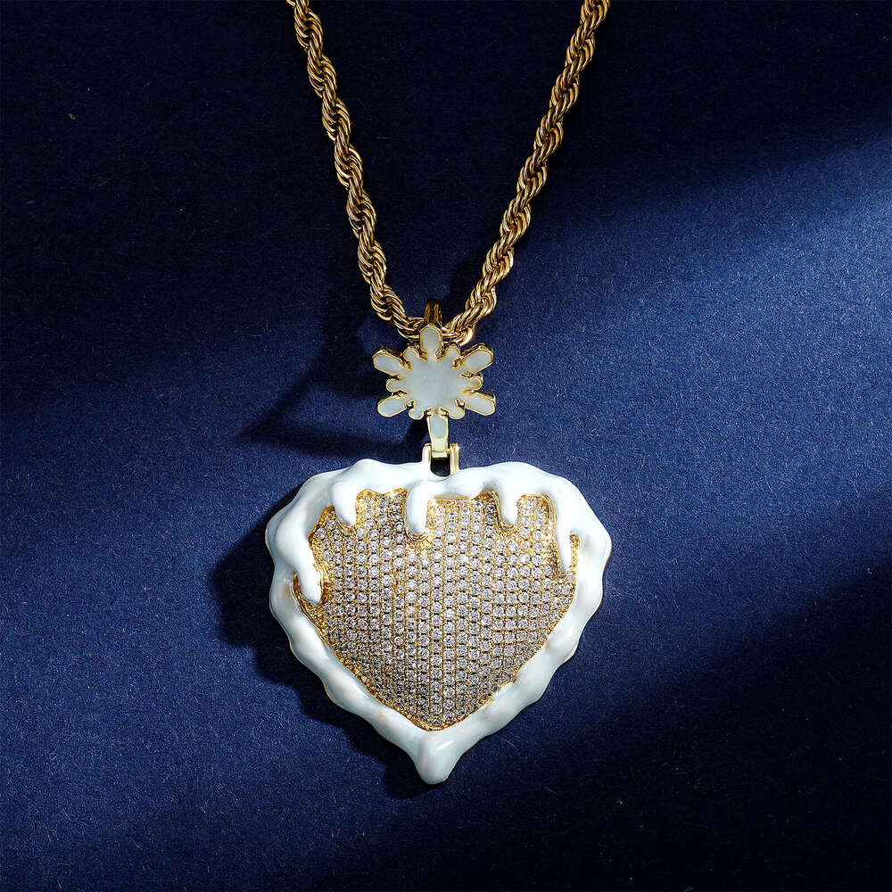 Hip Hop Drip Sweater Chain Oil Painting Glow Live Heart Fashion Disco Pendant Necklace