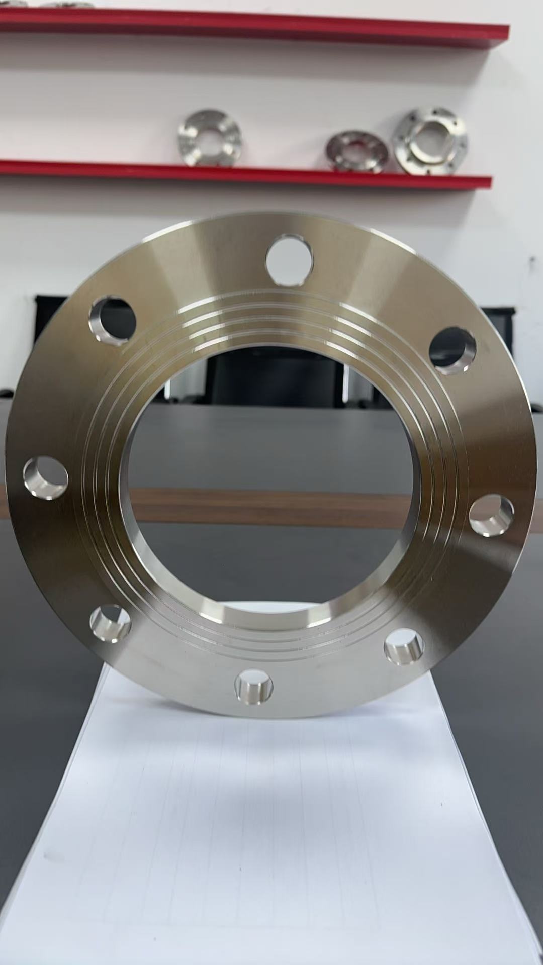 High-Quality 304 SS Weld Neck Flange for Industrial Use welding plate flange