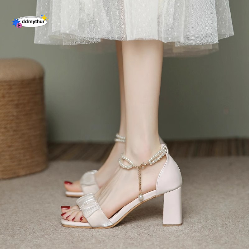 French Fairy Style for Women 2024 Summer Fashion Square Toe Pearl High Heels Niche Design Chunky Heel Sandals ddmythur