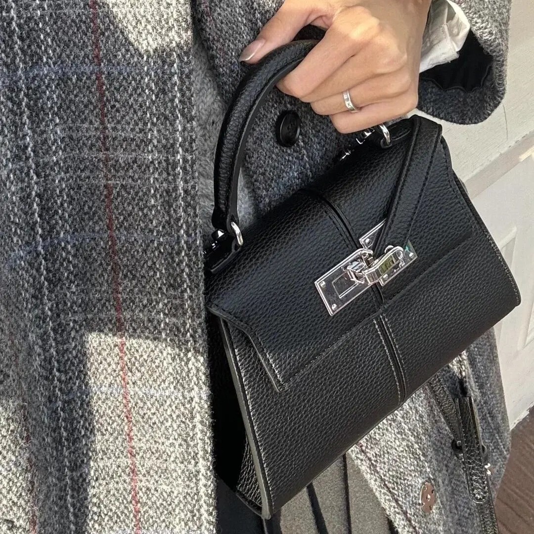 DHAL JWpei Handheld Trapezoidal Elise Kelly Commuter Small Tote Bag Autumn Winter Single designer bags Shoulder Crossbody Women