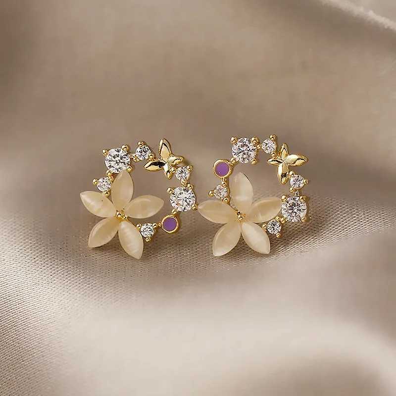 Tren Flower Butterfly Women Stud Earrings Bling Shining Rhinestone Crystal Earrings Wedding Party Jewelry Korean Style XJ250623