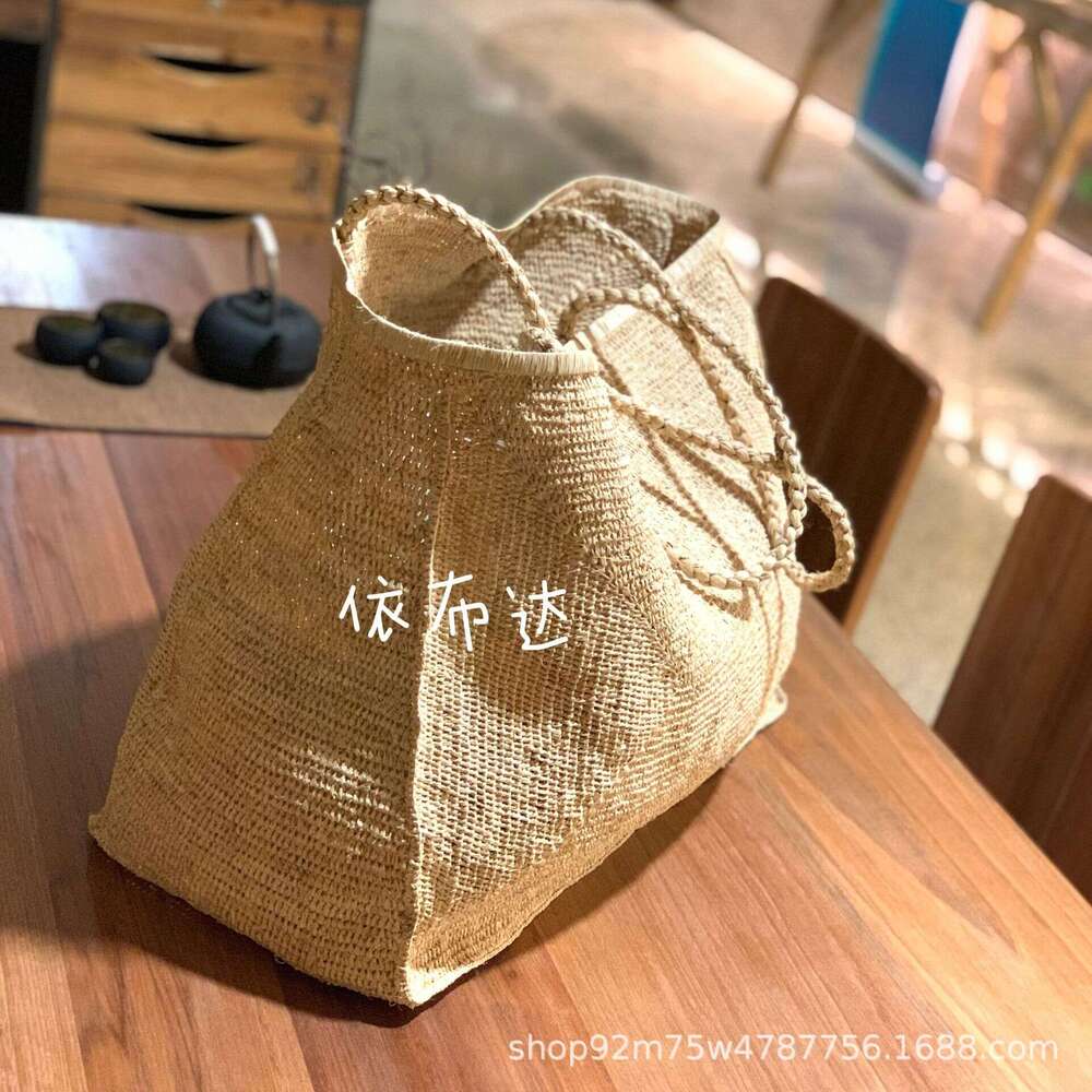 Beach Bag Luxury Straw Bag Straw Tote High Quality Raffia Crossbody Extra Large Size Tote Handmade Crochet Straw Shoulder Bag