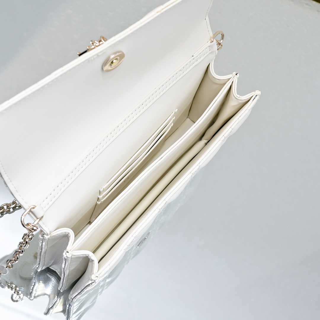 Luxury designer bag pearl bag handbag lady bag crossbody bag shoulder bag D9956