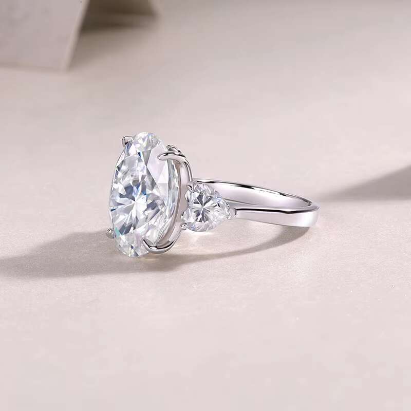 925 Sterling Silver Moissanite Eternity Ring New Married Womans Finger Jewellery Inspired VVS 12CT Big Oval Moissanite Ring