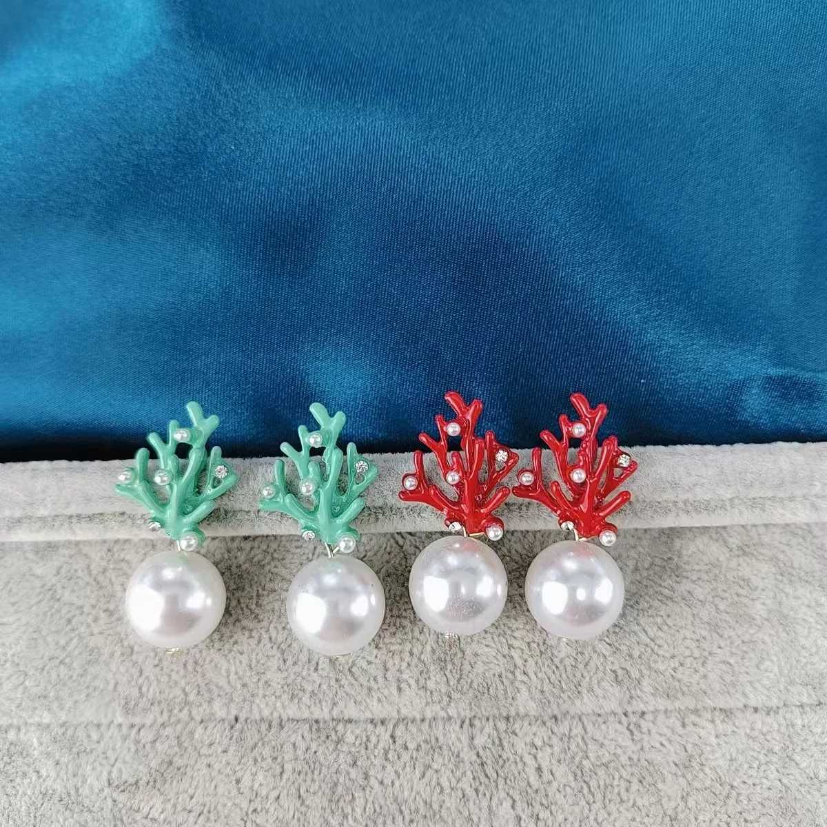 2024 Chic Jewelry Accessories Womens Fashion Faux Pearl Drop Red Coral Branch Statement Earrings with Mini RhinestonesXJ250623