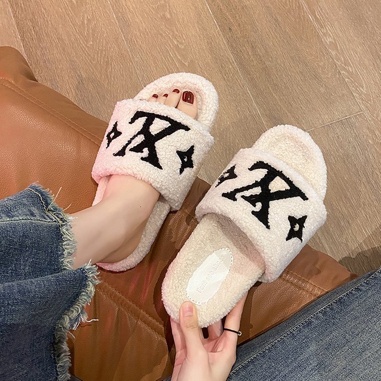 2025 free shipping designer shoes for womens flat slippers white black grey brown beige pink New thick soled hairy shoes for women fashionable cotton 