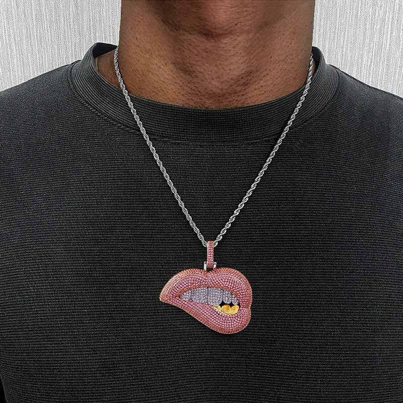 Moissanite Jewelry Sexy Biting Lip Pendant Micro Paved Pink Diamond Hip Hop Unique Bling Bling Trendy Necklace