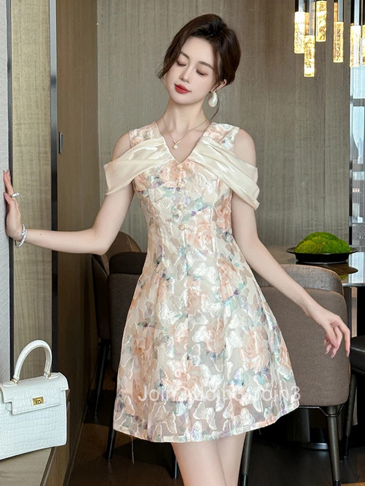 Summer Fashion Jacquard Weave V-Neck A-Line Short Dress Women Clothes Sweet Floral Print Sexy Off-Shoulder Slim Party Vestidos