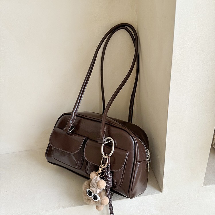 Free Shipping Designer Bag 2025 New Korean Luxury Bag INS Fashion Versatile Commuter Underarm Bag For Women Large Capacity Bowling Handbag Shoulder Ba