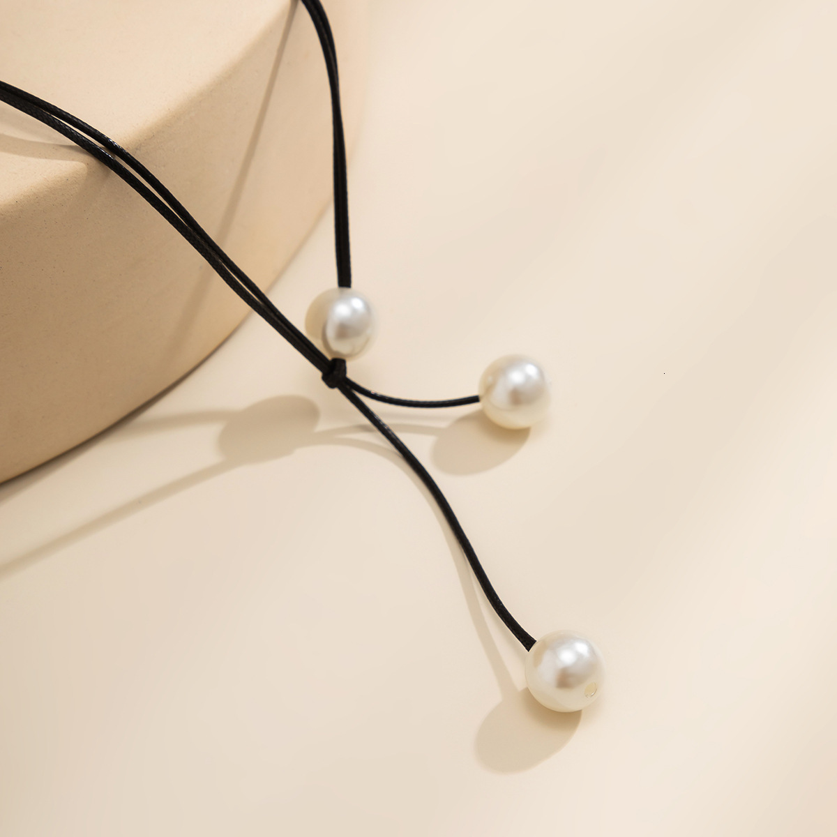 Jewelry Versatile Geometric Niche Wax Line Simple Double Layer Imitation Pearl Adjustable Necklace for Women