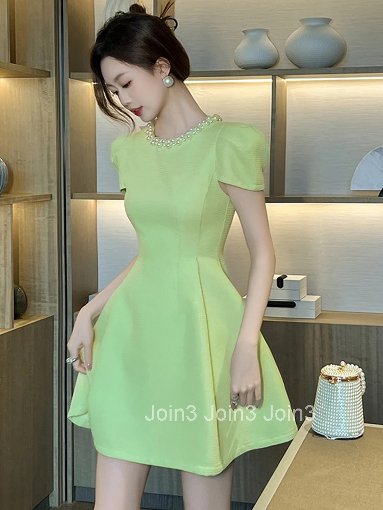 Women Clothes Sweet Pearl Puff Sleeve Slim A-Line Mini Short Dress Elegant Luxury Fashion Evening Party Prom Vestidos Casual New