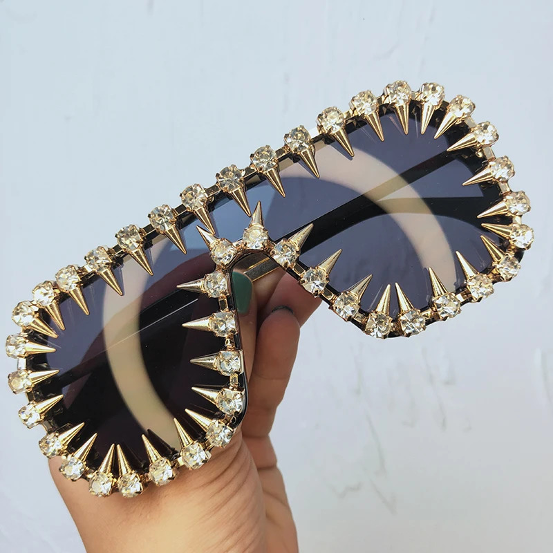 Steampunk Nail Diamond Oversized Sunglasses For Women Punk Rhinestones One Piece Sun Glasses Men Hip Hop Shades Eyewear 250617