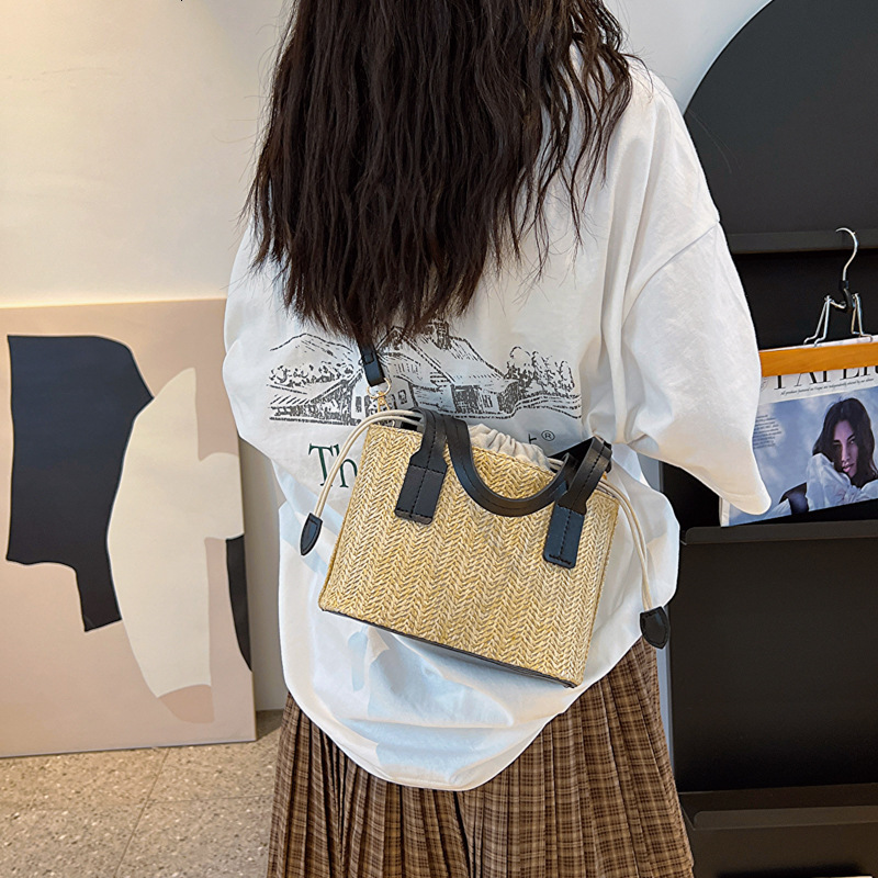 Free Shipping Korean INS Straw Woven Handbag Summer New Casual Luxury Designer Vacation Women's Basket Shoulder Bag Color-block Crossbody Bag Bea