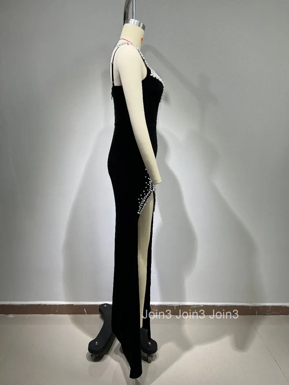 Black V-Neck Simple Bubble Bead Sleeveless Embroidered Diamonds Split Sling Dress Womens Clothing Elegant Evening Dinner Gown