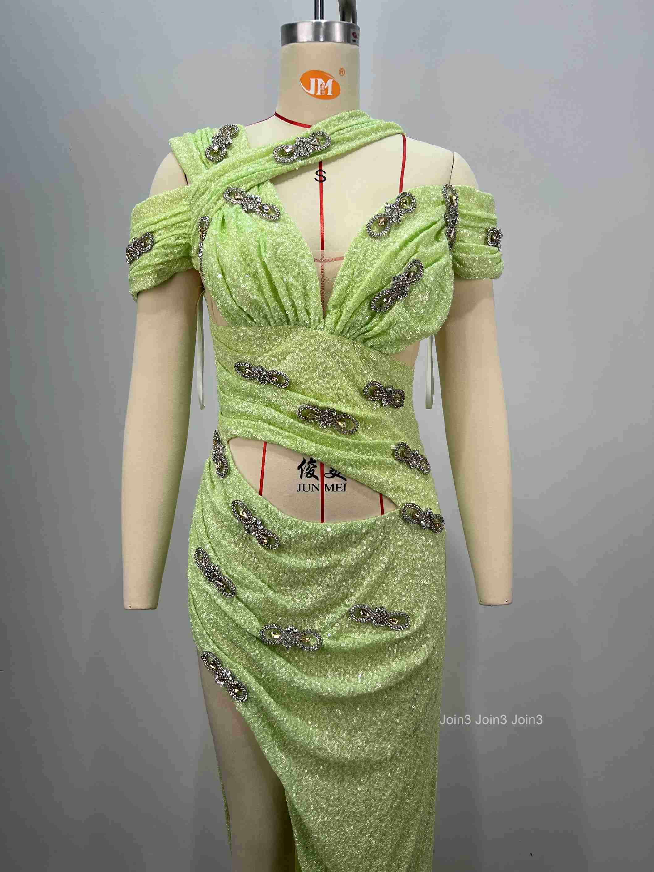 Trendy Emerald Green Sequin Evening Dress Slim Fit Ruched Trumpet Hem Gala Party Luxury Formal Gown Elegant Craftsmanship