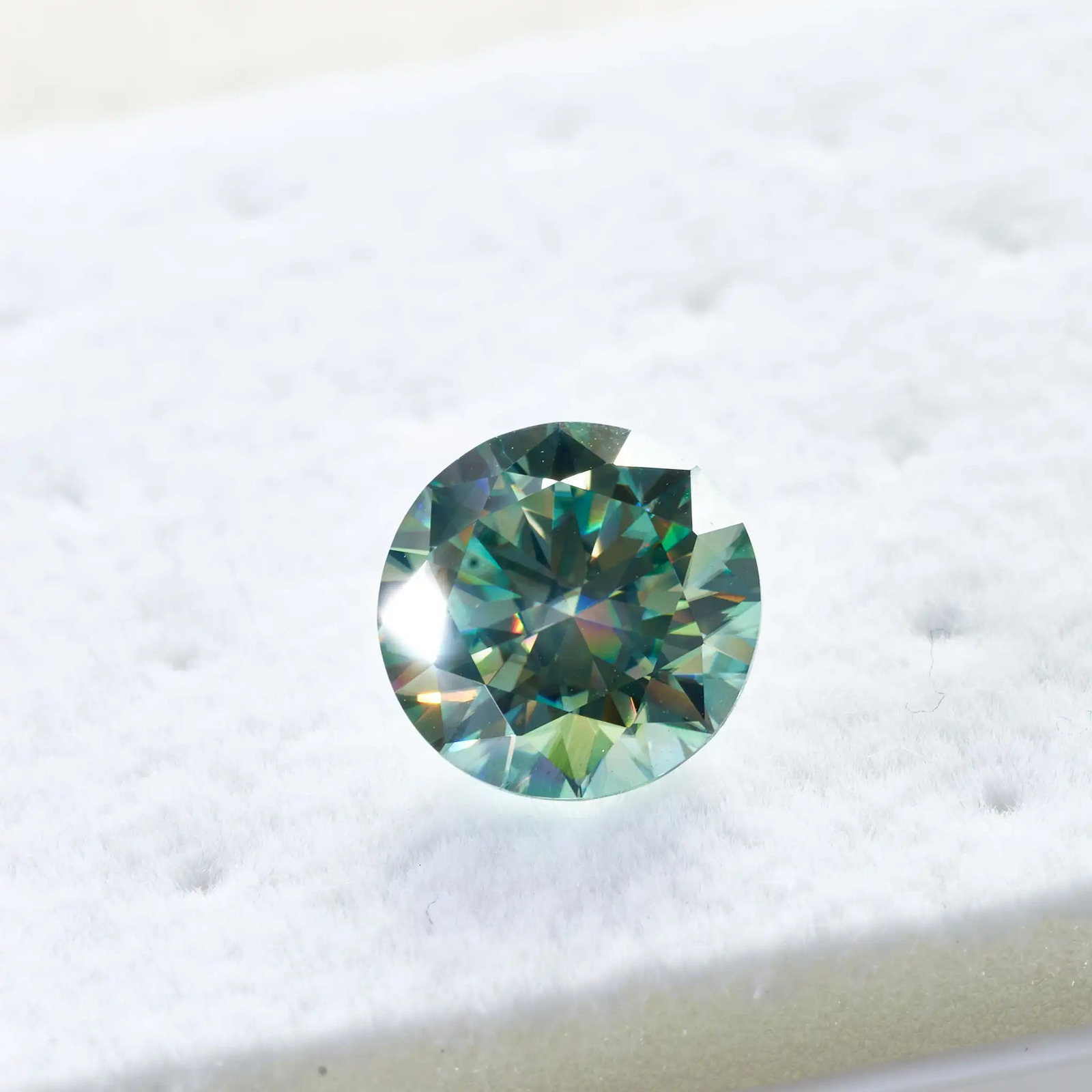 0.1-5CT bluegreen Color VVS1 3EX Cut Light Blue Green color Loose Stone Certified GRA DIY silver Jewelry 250617
