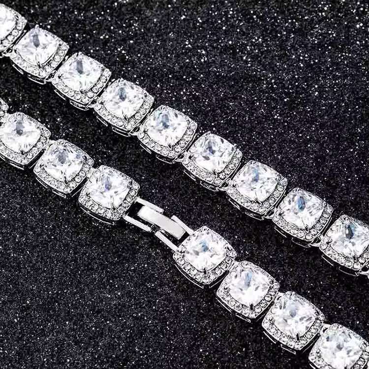 High-Quality Mens Cubic Zirconia-Inlaid Cuban Link Bracelet & Necklace Set