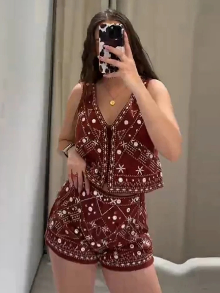 Casual Waistcoat Pants Set Vneck Sleeveless Waistcoats Short Trousers Female Sets 2025 Summer Embroidery Chic Lady Suit 250616