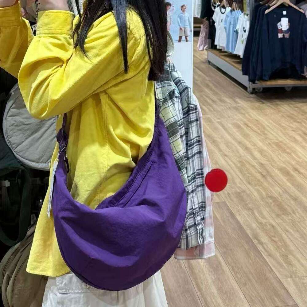 2025 Nylon Purple Dumpling Lightweight Single Shoulder Crossbody Casual Versatile Large Capacity Commuter Bag