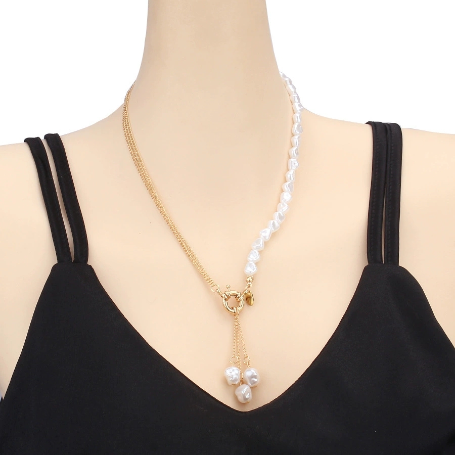 Asymmetrical irregular-shaped imitation pearl tassel necklace mixed with punk fine chain necklaces