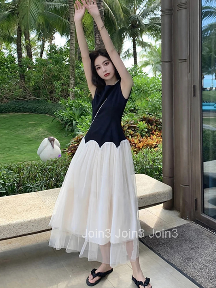 New Summer Fashion Lady Vintage Beach Vacation A-Line Long Dress Women Elegant Sweet Sleeveless Slim Robe Vestido Street Clothes