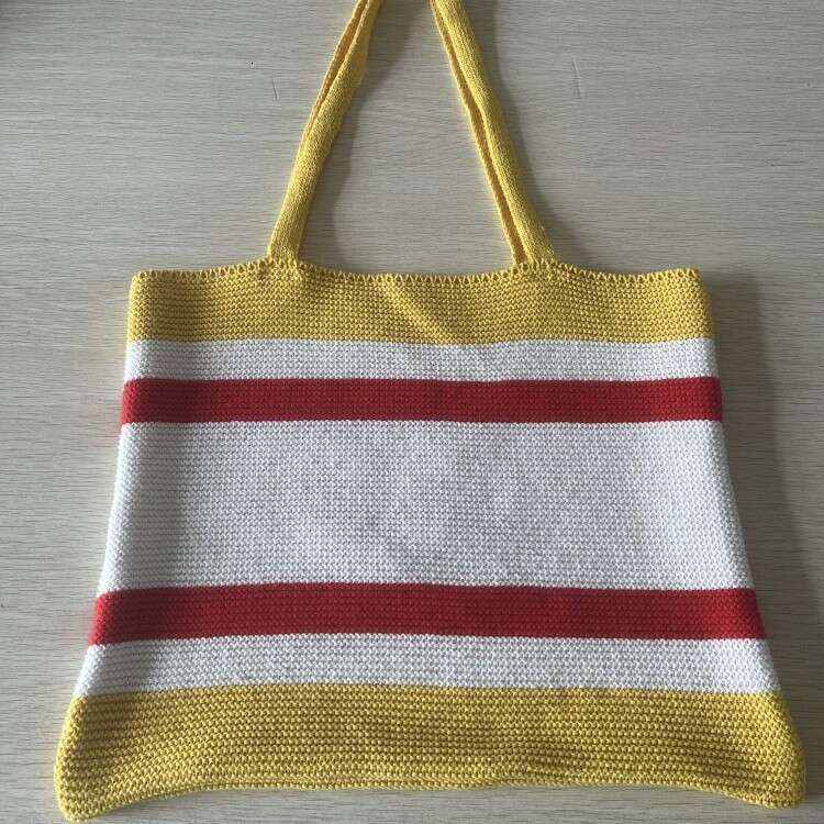 Women's Commuting, Large Capacity Bag, Fashionable Knitted Heart Style, Casual Versatile Shoulder Bag for Women