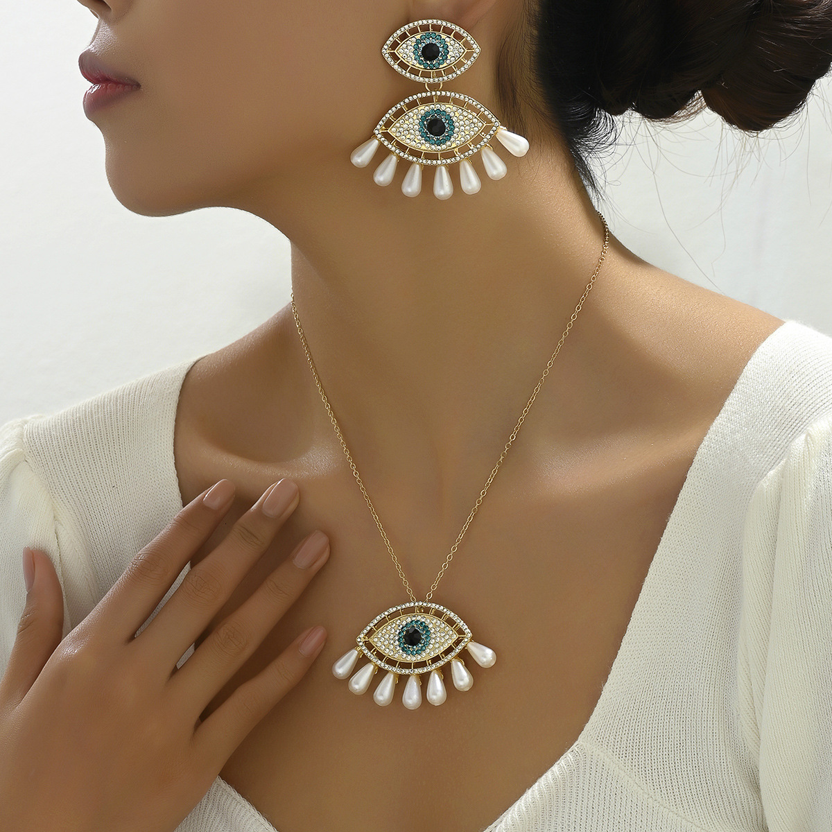 Style Exaggerated Light Fashion Earring Set Personality Devil's Eye Earrings Jewelry Long Necklace