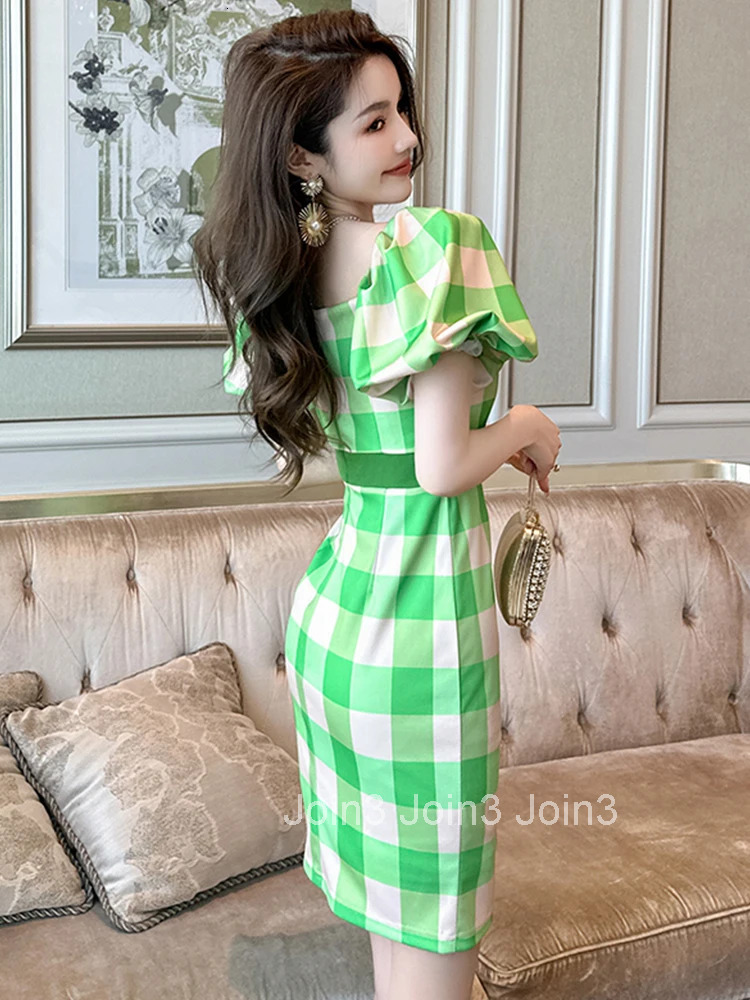 French Style Summer Wrap Hip Short Dress Women Elegant Sweet Plaid Puff Sleeve Slim Mini Mujer Vestidos Stretchy Street Clothes