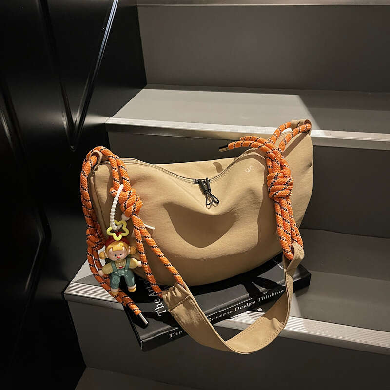 Trendy Casual Crossbody 2025 New Large Capacity Fashion Sports Single Shoulder Dumpling Bag