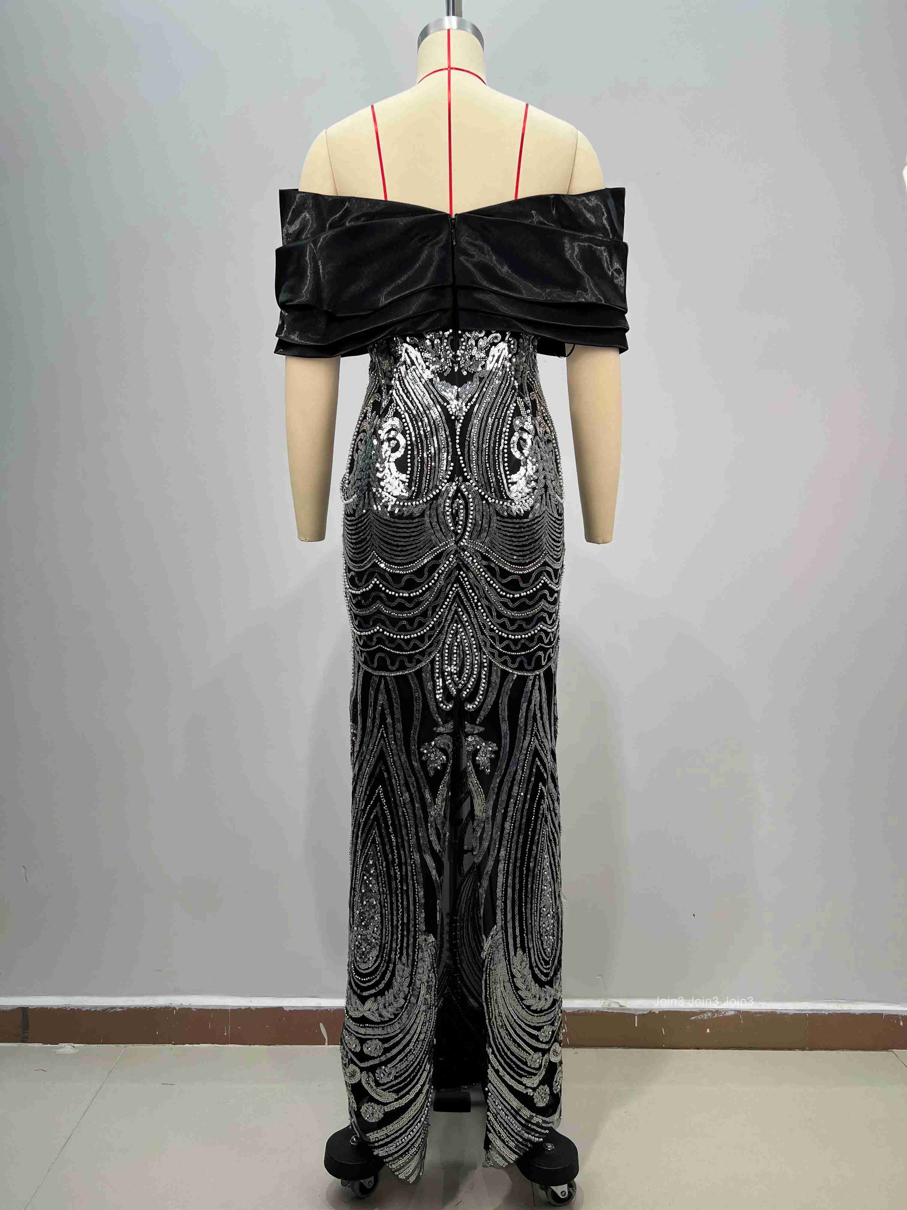 Stylish Black Silver Beaded Evening Gown with Flowing Skirt Fitted Bodice for Red Carpet Gala Formal Events