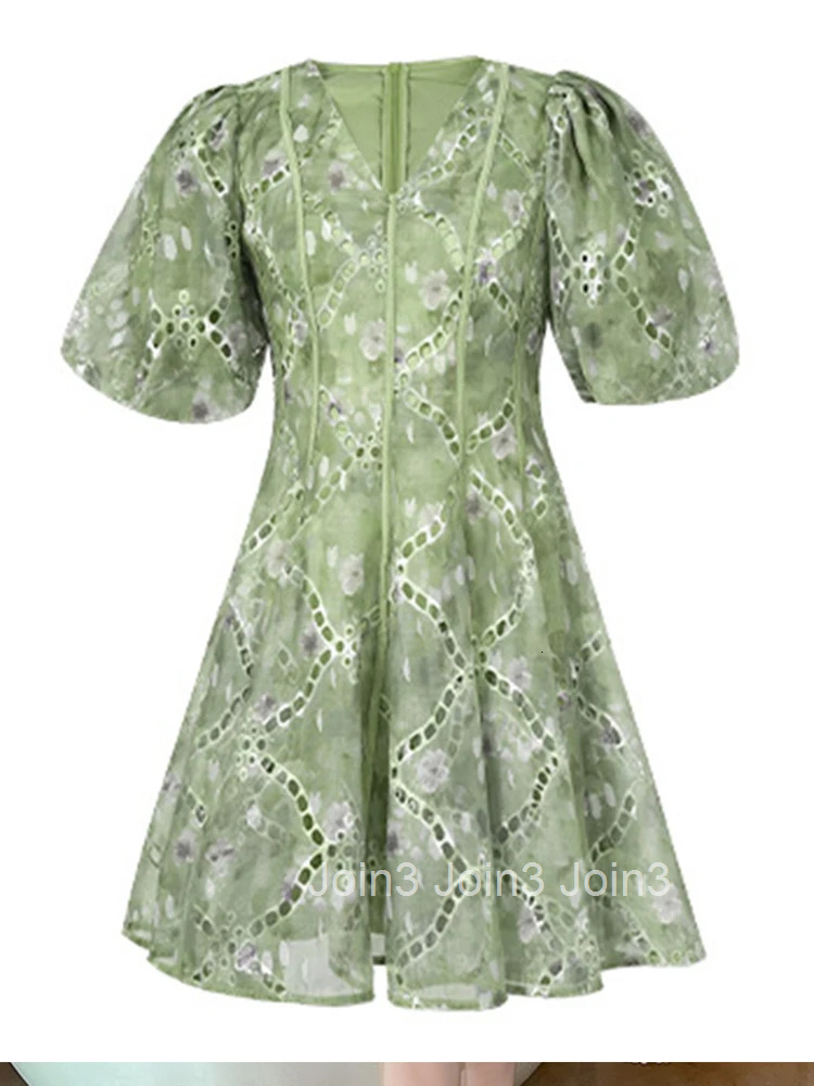 Summer Fashion Casual Sweet Flower Embroidery A-Line Short Dress Women Clothes Elegant Retro Puff Sleeve Slim Mini Party Vestido