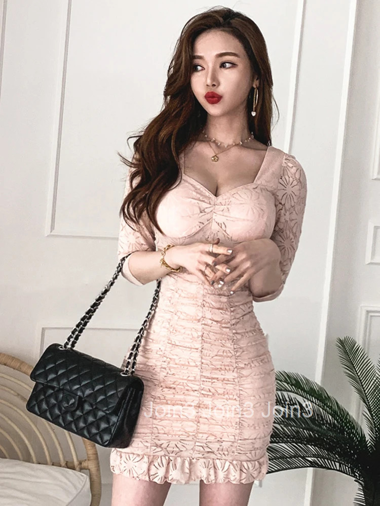 Korean Fashion Lady Hotsweet Lace Floral Skinny Short Dress Women Clothes Sweet Sexy Square Collar Slim Folds Party Prom Vestido