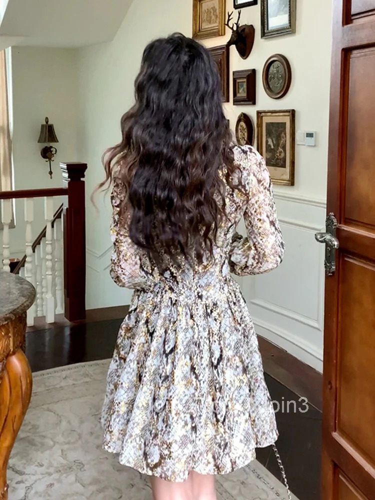 French Fashionable Mini Dress Women Vintage Print Long Sleeve Pleated Ball Gown Lady Coffee Break Street Vestido Holiday Clothes