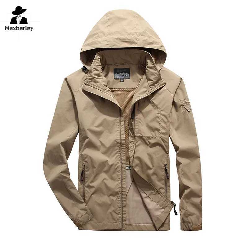 Mens Windbreaker Hiking Jacket Mens Thin Waterproof MA- Pilot Hooded Coat Mens Outdoor Work Clothes Spring and Autumn W250623