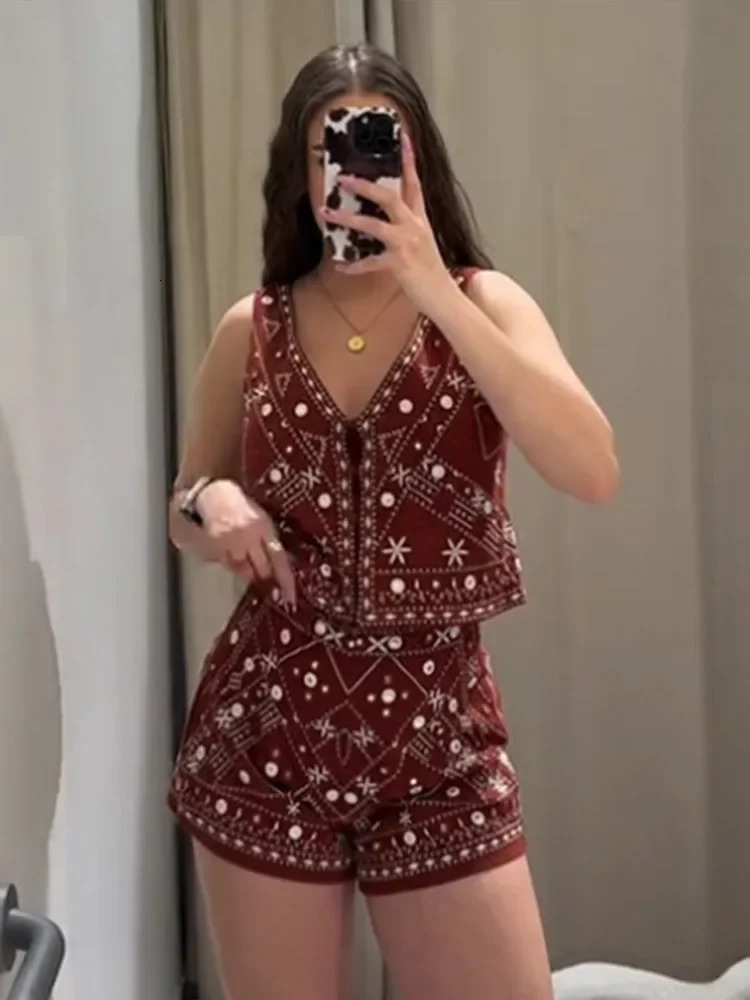 Elegant Embroidery Two Piece Set For Women Fashion V Neck Sleeveless Vest High Waist Shorts Summer Lady Office Suit Outfit 250616