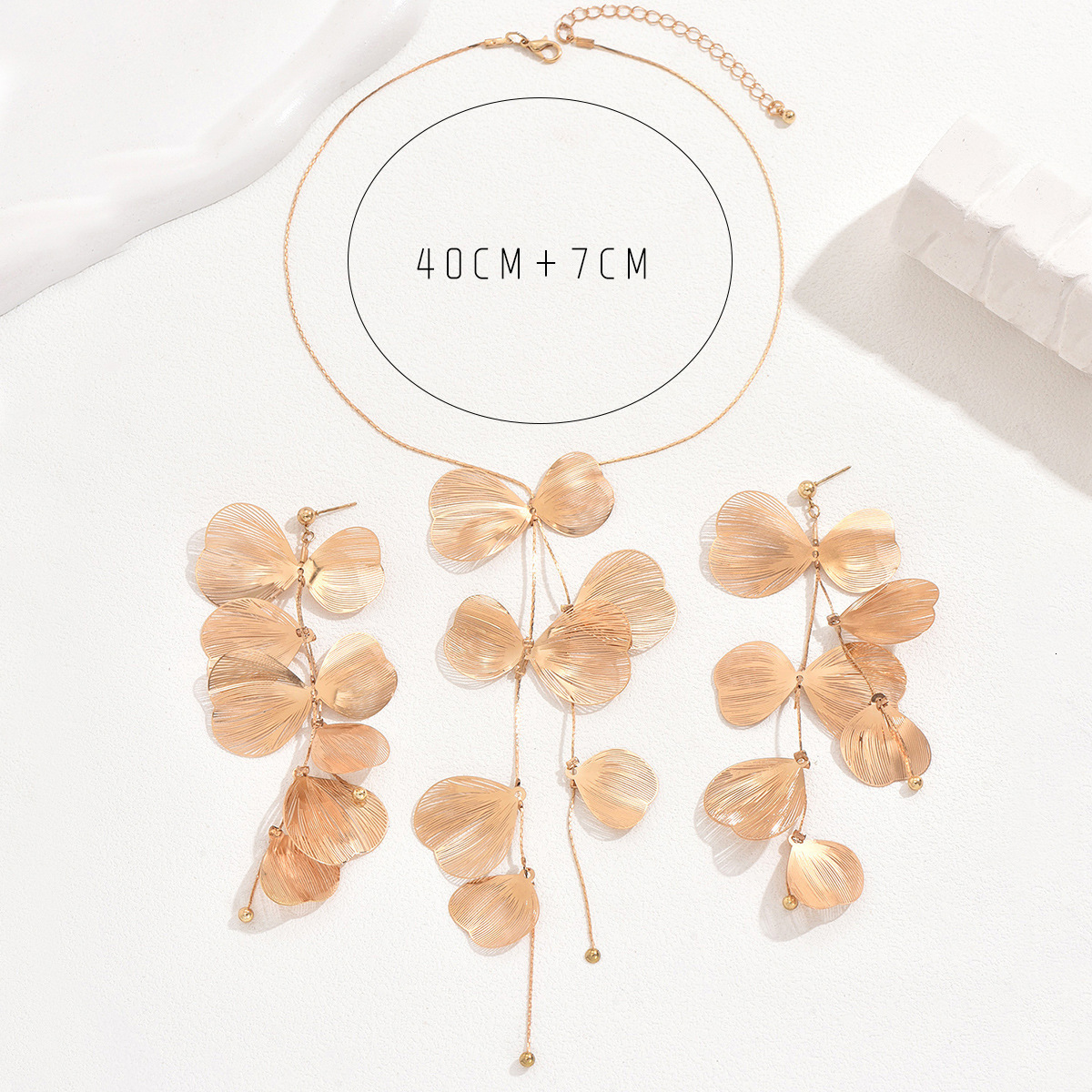 Wind Women's Jewelry Set Flower High-end Tassel Design Stud Earrings Necklace Accessories