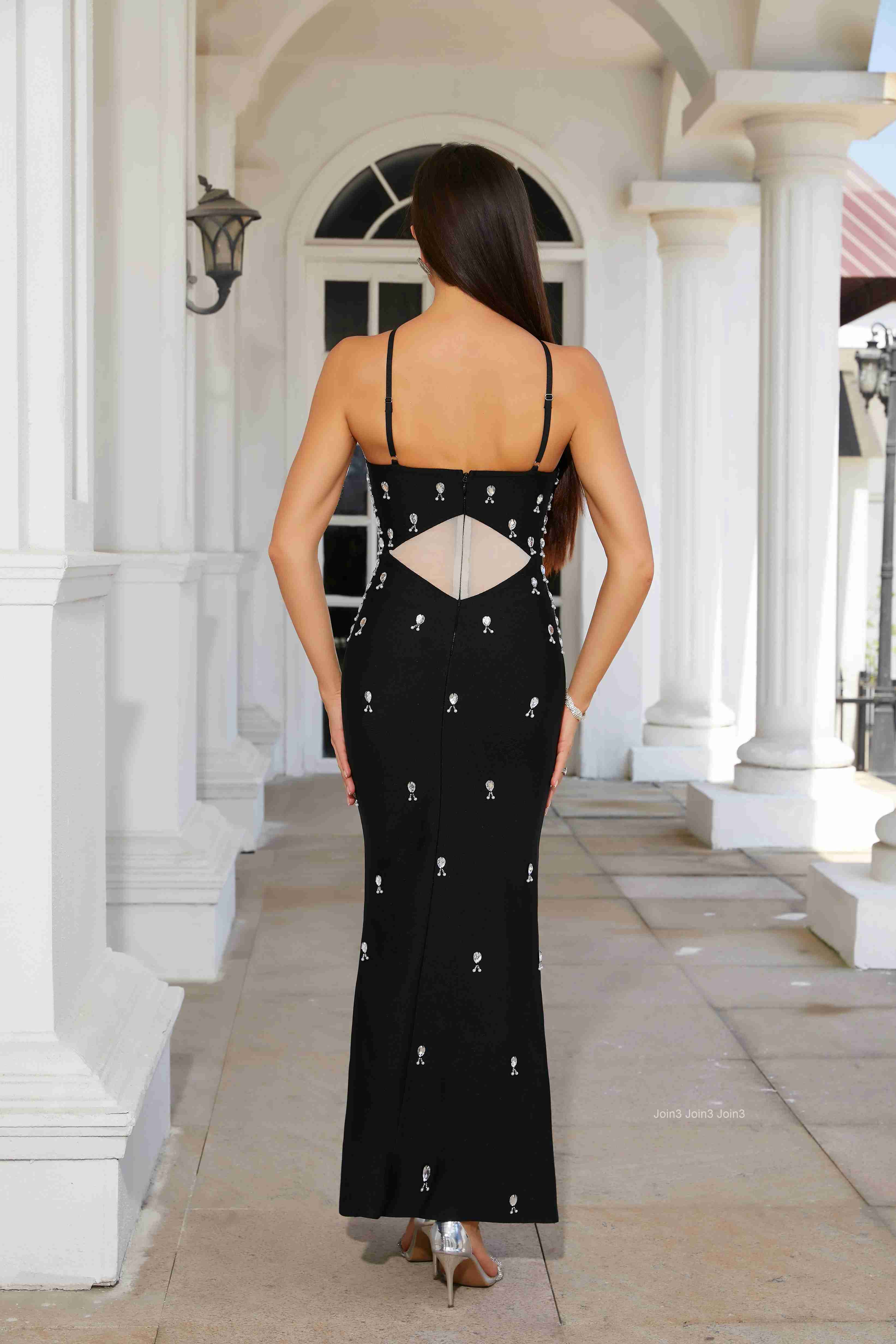 2025 TikTok Viral Black Beaded Halter Neck Evening Gown Elegant Formal Dress Women Luxury Partywear Gala Celebrity-Inspired